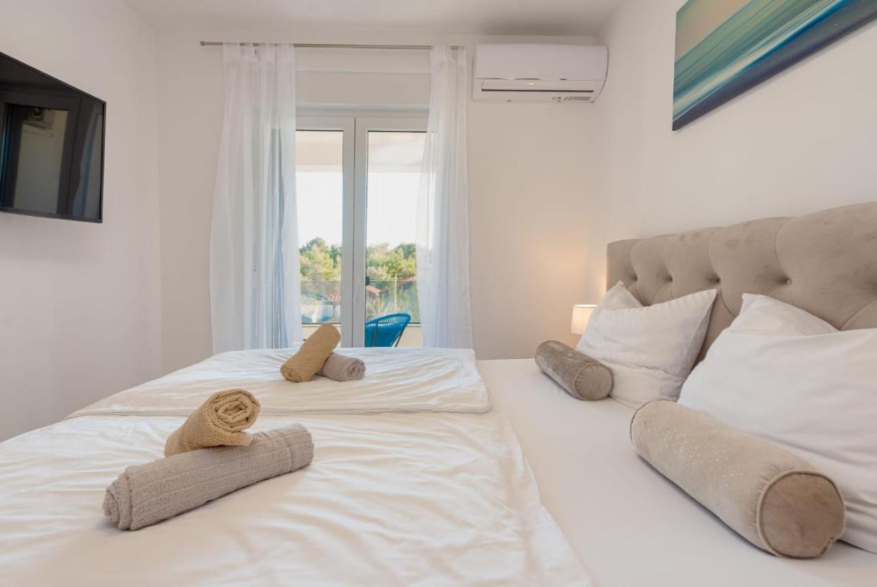 Villa Elite Vir Exteriér fotografie